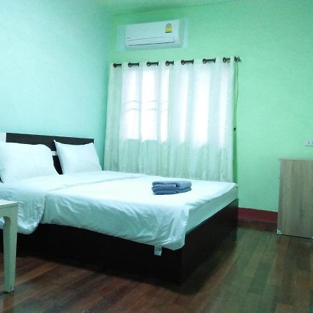 Sakura House Hostel Chiang Mai Exterior photo